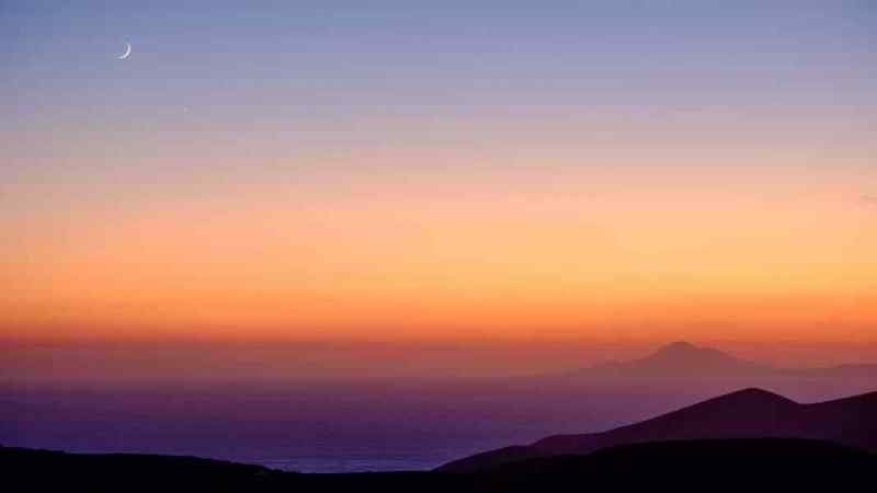 Sunset with crescent moon, Folegandros