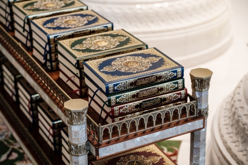 Qurans, Sheikh Zayed Grand Mosque, Abu Dhabi, UAE